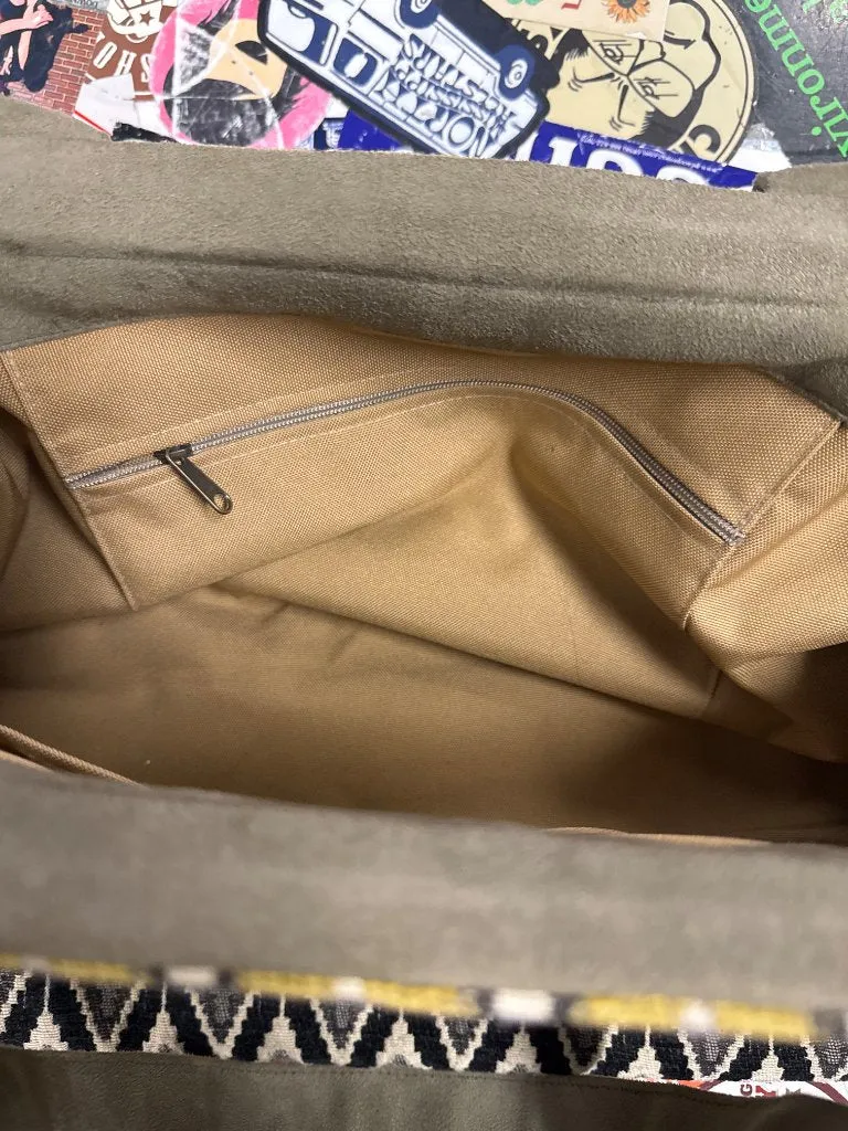 AVENTI OVERNIGHT WEEKENDER BAG (org$262)