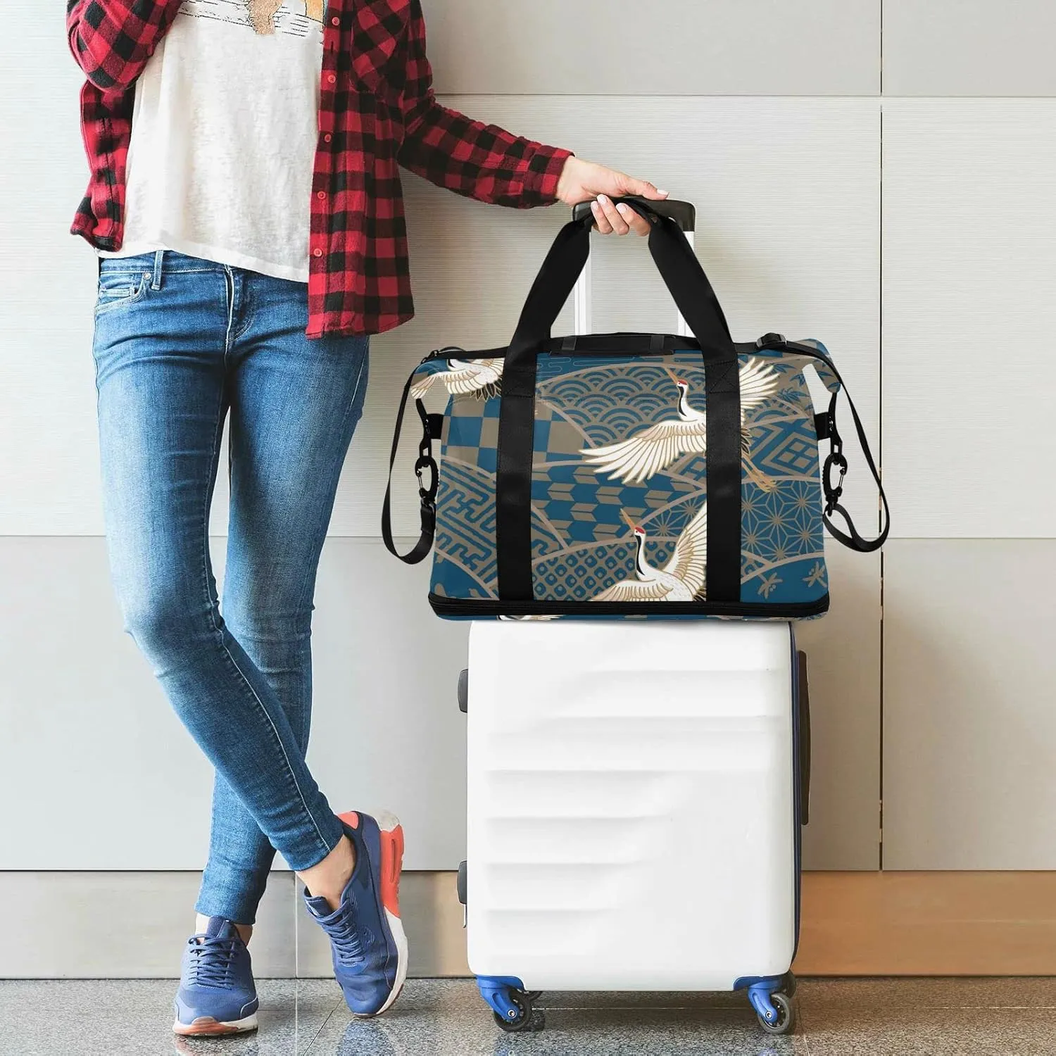 Blue Japanese Traditional Waves Two Cranes Chrysanthemum Flowers Foldable Travel Bag, Camping Luggage bag, Portable Gym Bag, Sports Bag, Toiletry Bag with Handles Adjustable Shoulder Strap