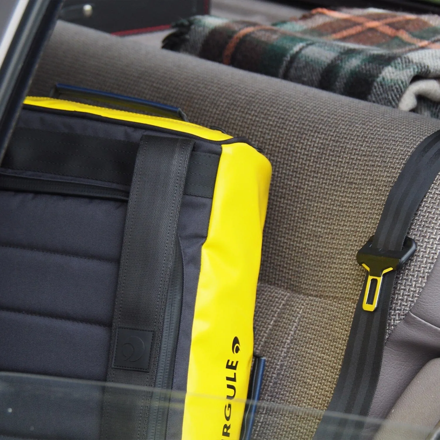 Convertible Waterproof Duffle Bag - Hors Bord | LA VIRGULE