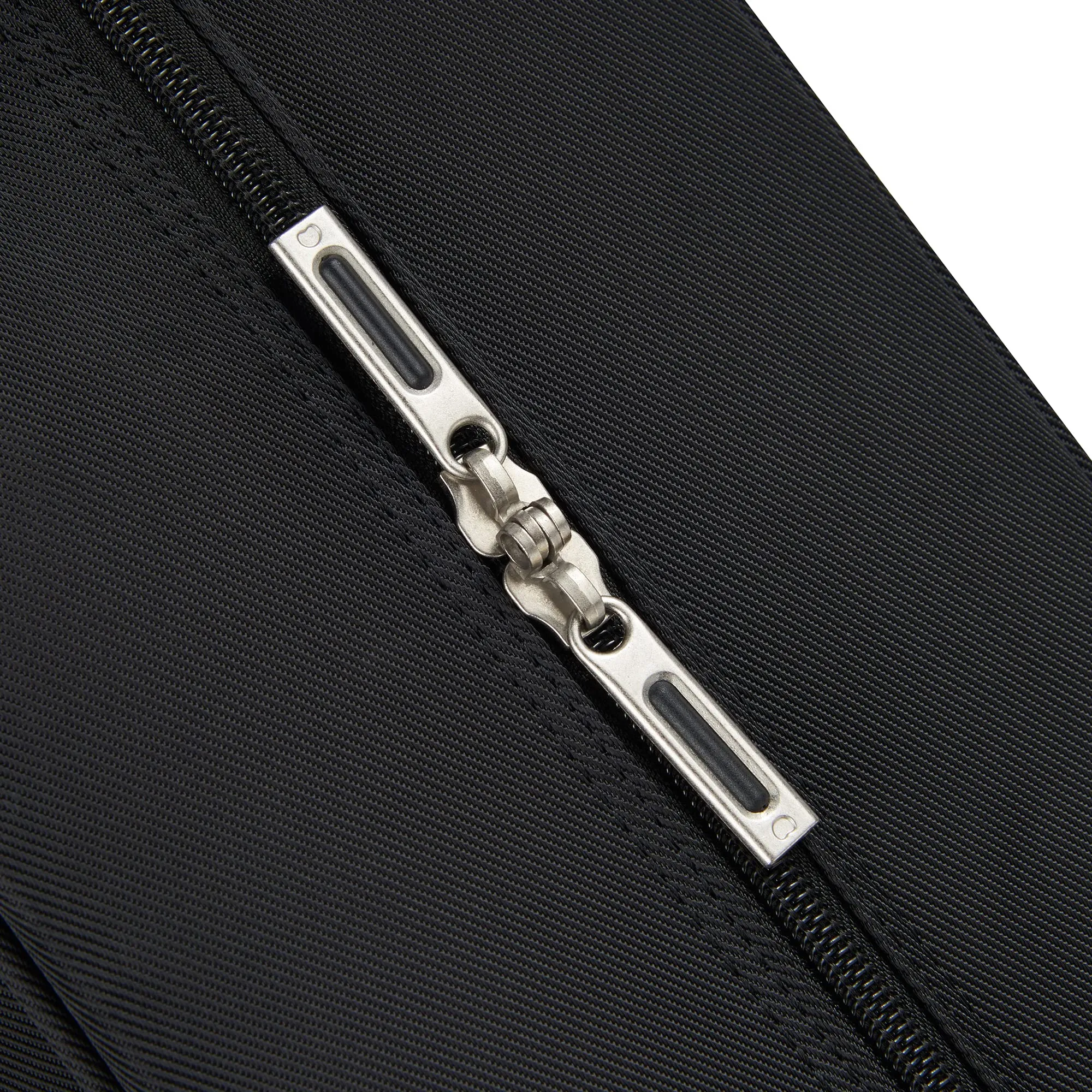 DELSEY Paris Sky Max 2.0 Two Wheel Garment Bag