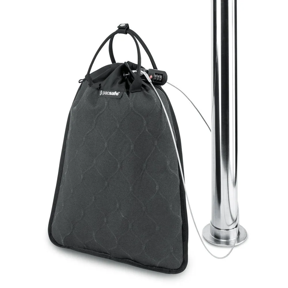 Pacsafe Travelsafe 12L GII Portable safe