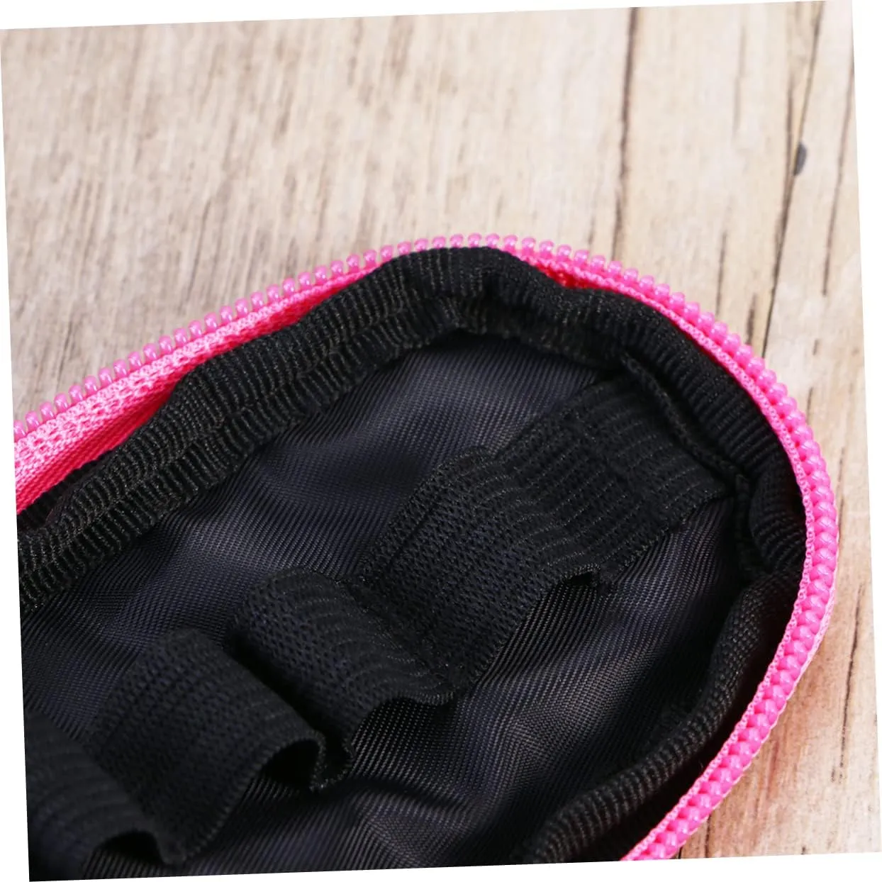 Portable Key Case for Essential Oils Stylish Oil Cases with Compartments Holds Bottles Convenient Handle for Travel and Home Use Pink 2ml