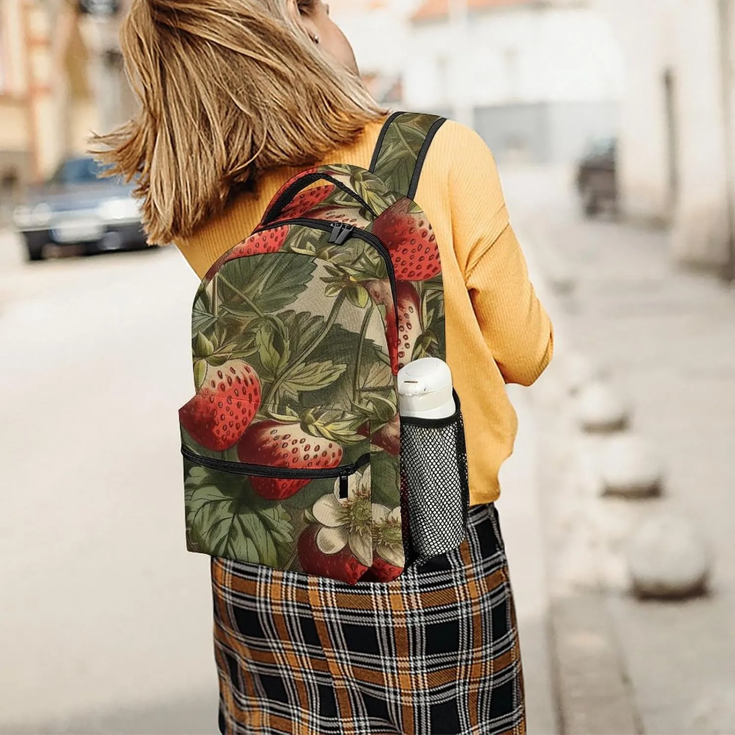 Small Backpacks Personalized Red Strawberry Printing Travel Bag Lightweight Travel Backpack For Women Men