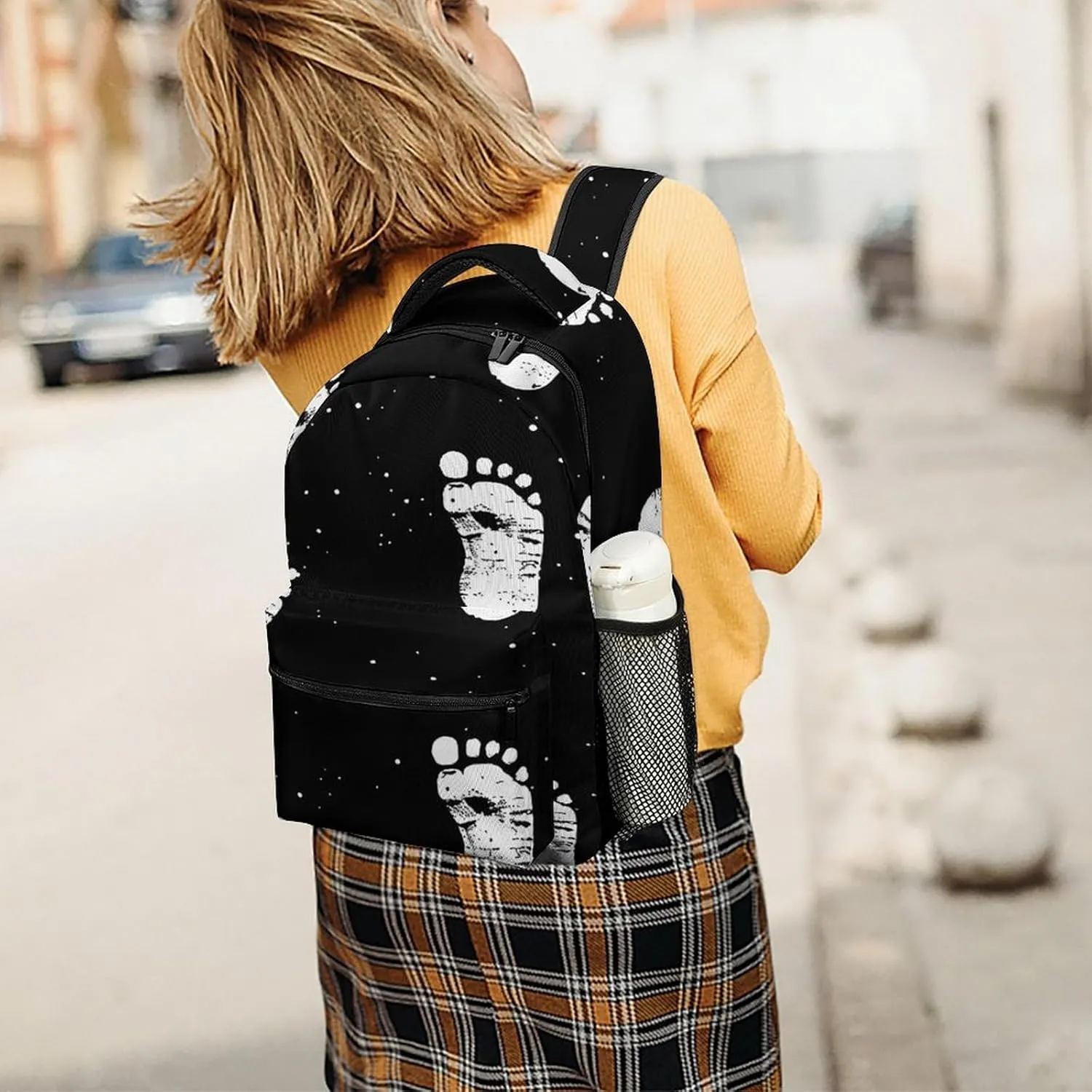 Small Backpacks Personalized White Footprint Pattern Printing Travel Bag Lightweight Travel Backpack For Women Men