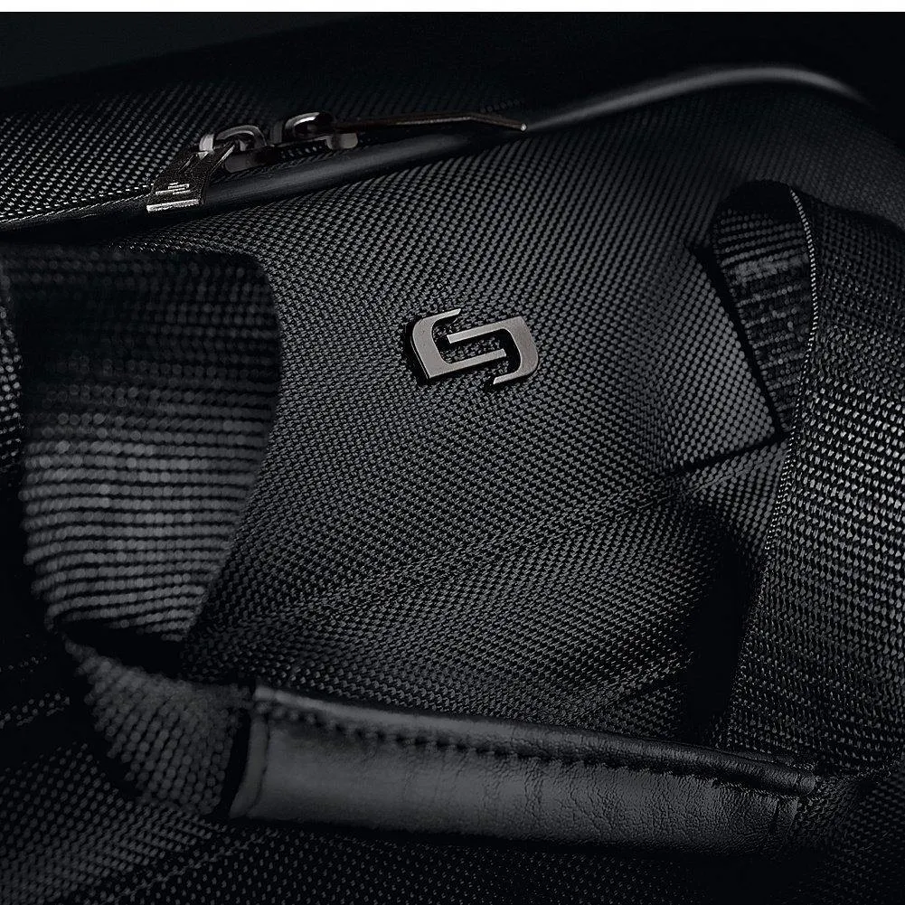 Solo Classic 15.6" Rolling Case