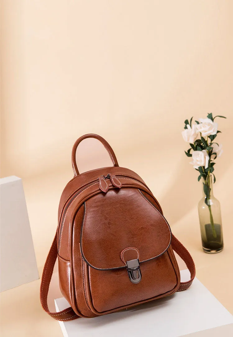 The Chic Adventurer