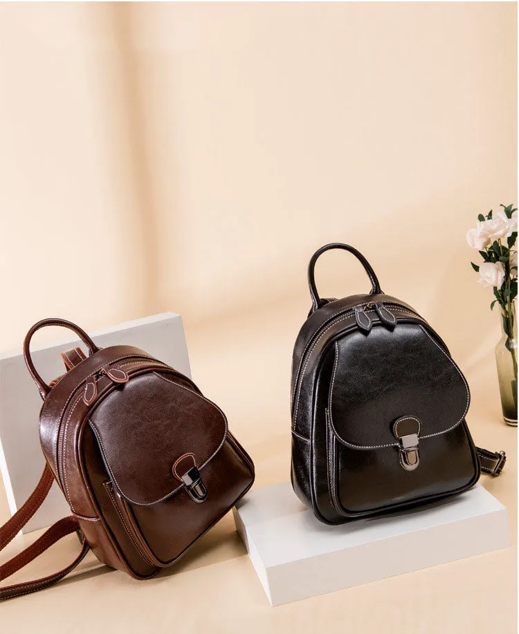 The Chic Adventurer
