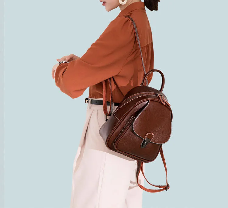 The Chic Adventurer