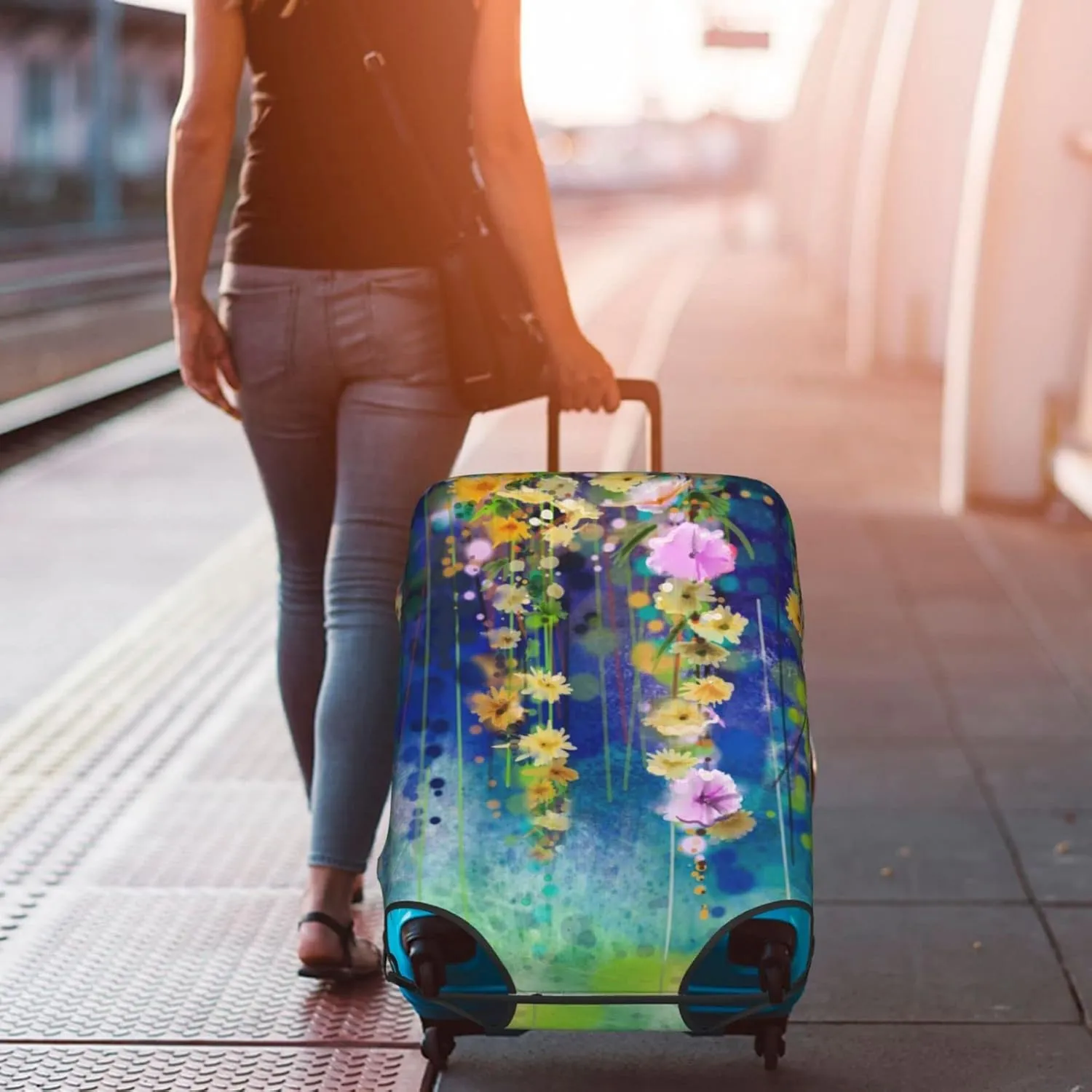 Travel Luggage Cover Suitcase Protector, Abstract Spring Flower Watercolor Suitcase Cover Washable Elastic Anti-scratch Luggage Cover with Concealed Zipper for Wheeled Suitcase Fits 22-24 Inch Luggage