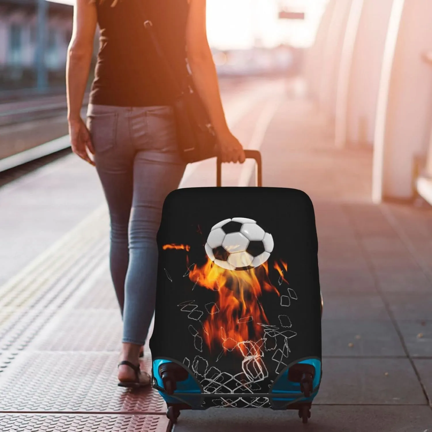 Travel Luggage Cover Suitcase Protector, Soccer Football Ball Breaking Nets Thickened Washable Elastic Anti-scratch Baggage Cover with Concealed Zipper for Wheeled Suitcase Fits 22-24 Inch Luggage