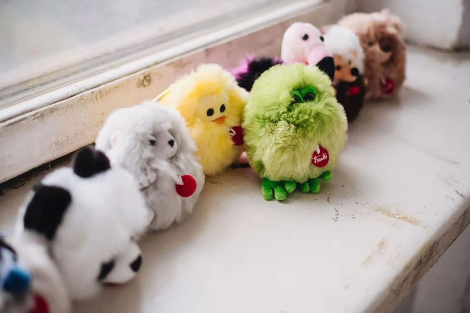 TUD37000 Chick Charm Mini Hanging Plush Yellow